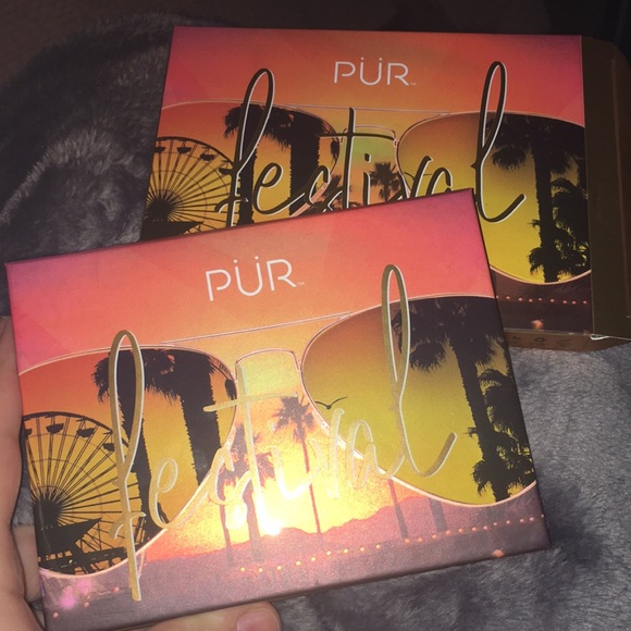 Pur Festival 12-Piece Pressed Pigment Palette - Picture 2 of 5